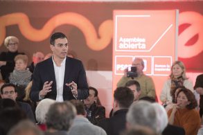 PEDRO SÁNCHEZ PIDE MOVILIZARSE PARA “RECUPERAR Y PRESERVAR EL SISTEMA PÚBLICO DE PENSIONES, QUE ES PATRIMONIO DE LA CLASE MEDIA Y TRABAJADORA DE NUESTRO PAÍS”