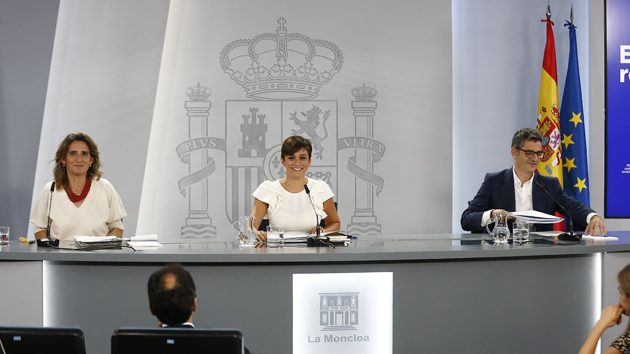 El Gobierno aprueba el plan de ahorro energético y el de lucha contra incendios