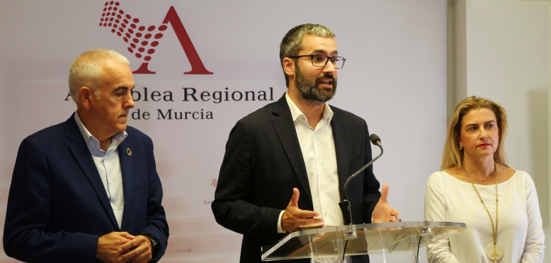 Francisco Lucas: “López Miras es la mayor catástrofe que ha sufrido la Región de Murcia”
