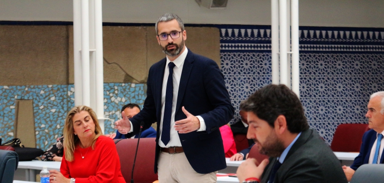 Francisco Lucas: “Si todos los que queremos un cambio en la Región vamos a votar el 28M, López Miras se irá a su casa y con él, la corrupción del PP”