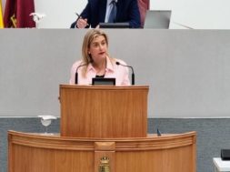 CarminaFernandez-10-696×392