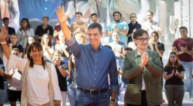 Pedro-Sánchez-secretario-general-del-PSOE-y-presidente-del-Gobierno-en-funciones-durante-un-acto-en-Gava-630×354